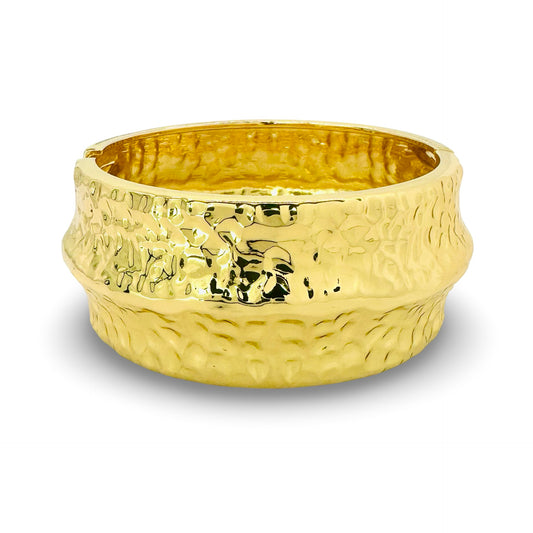 Hammered Center Groove Bangle