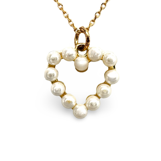 Small Pearl Heart Outline Necklace