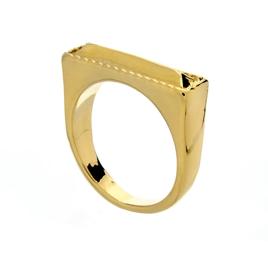 Sleek Pyramid Ring